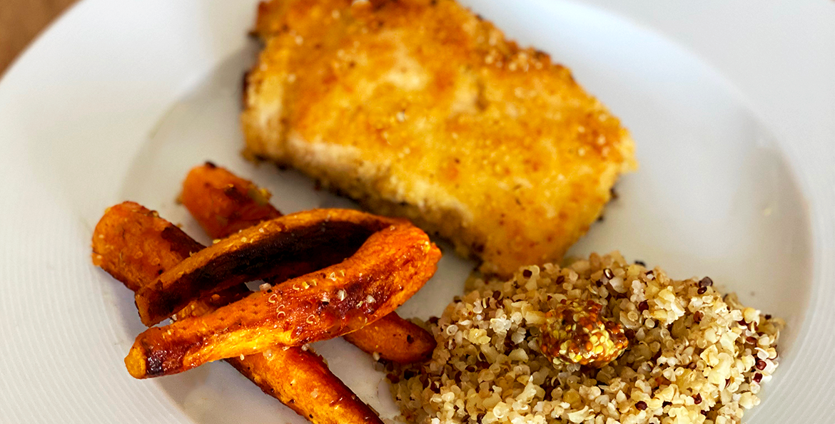 Ce cordon bleu maison et ses carottes rôties sont facile à reproduire chez vous. Régalez vous !