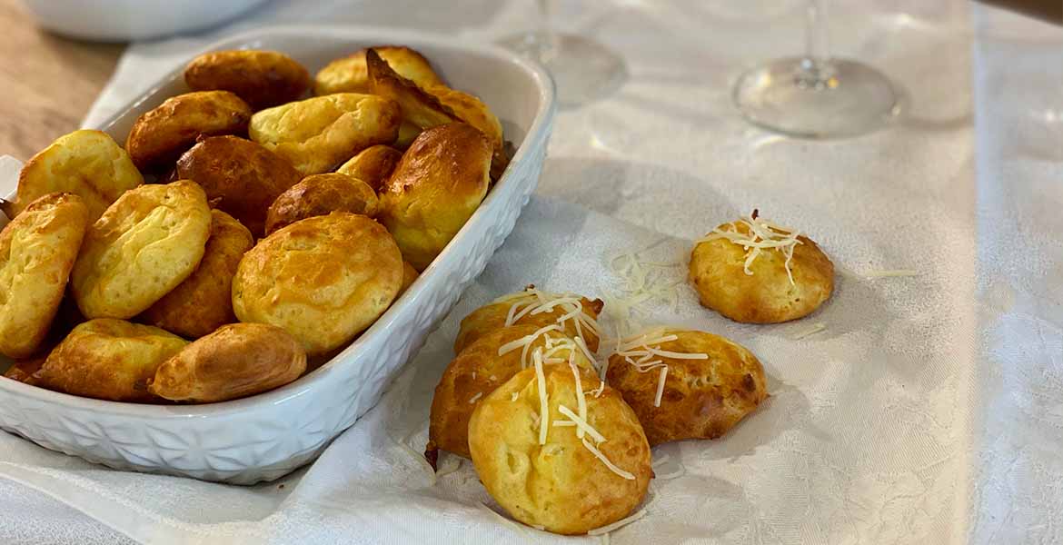 Les gougères à l'emmental une recette parfaite pour vos apéritifs dinatoires !